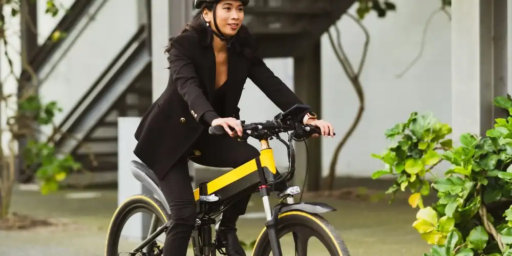 Qual a Melhor Bicicleta Elétrica de 2026? Desvendando o Mundo das E-Bikes!